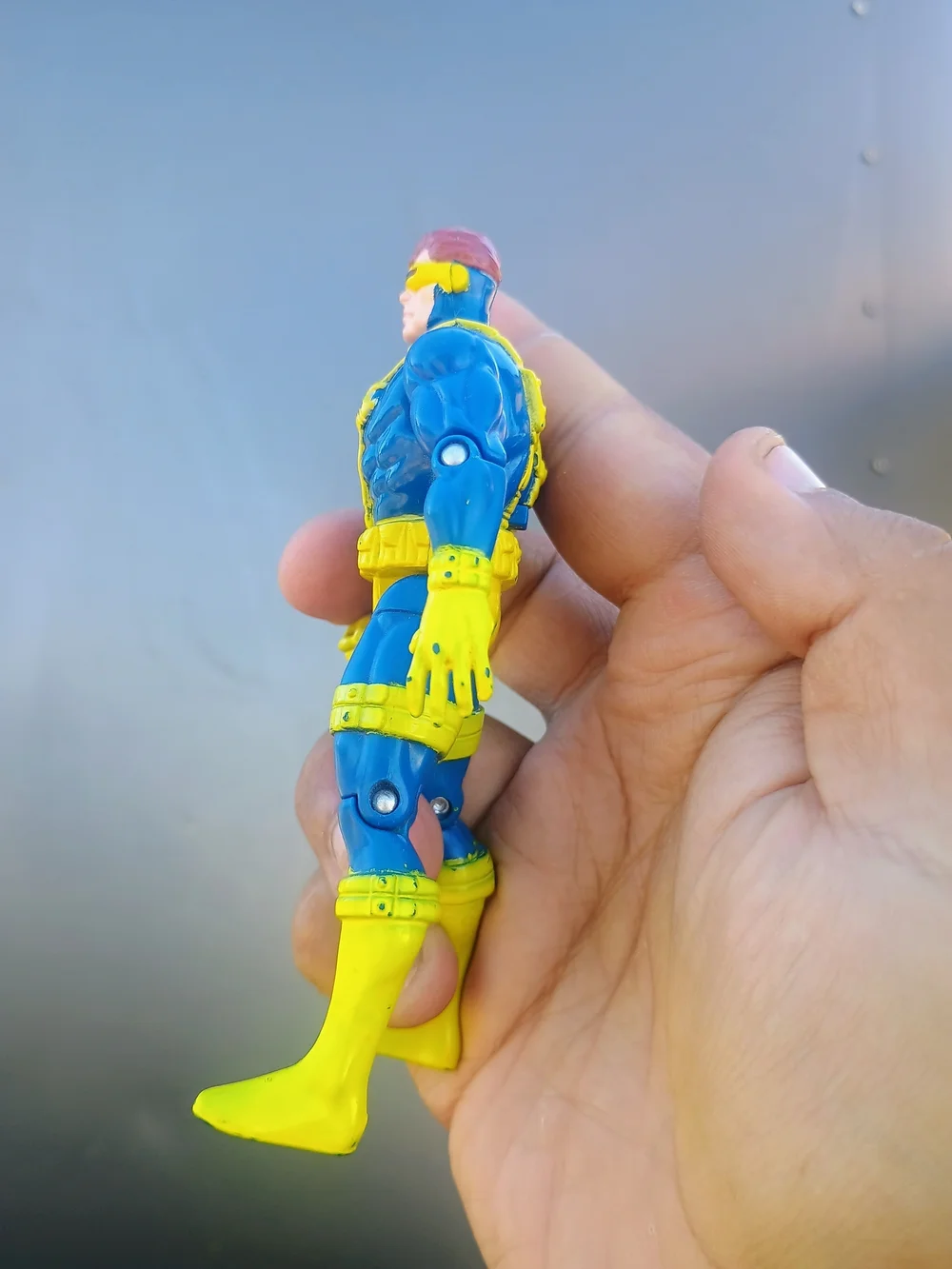 Marvel X-Men Cyclops action figure with blue and yellow suit Toybiz #xmen